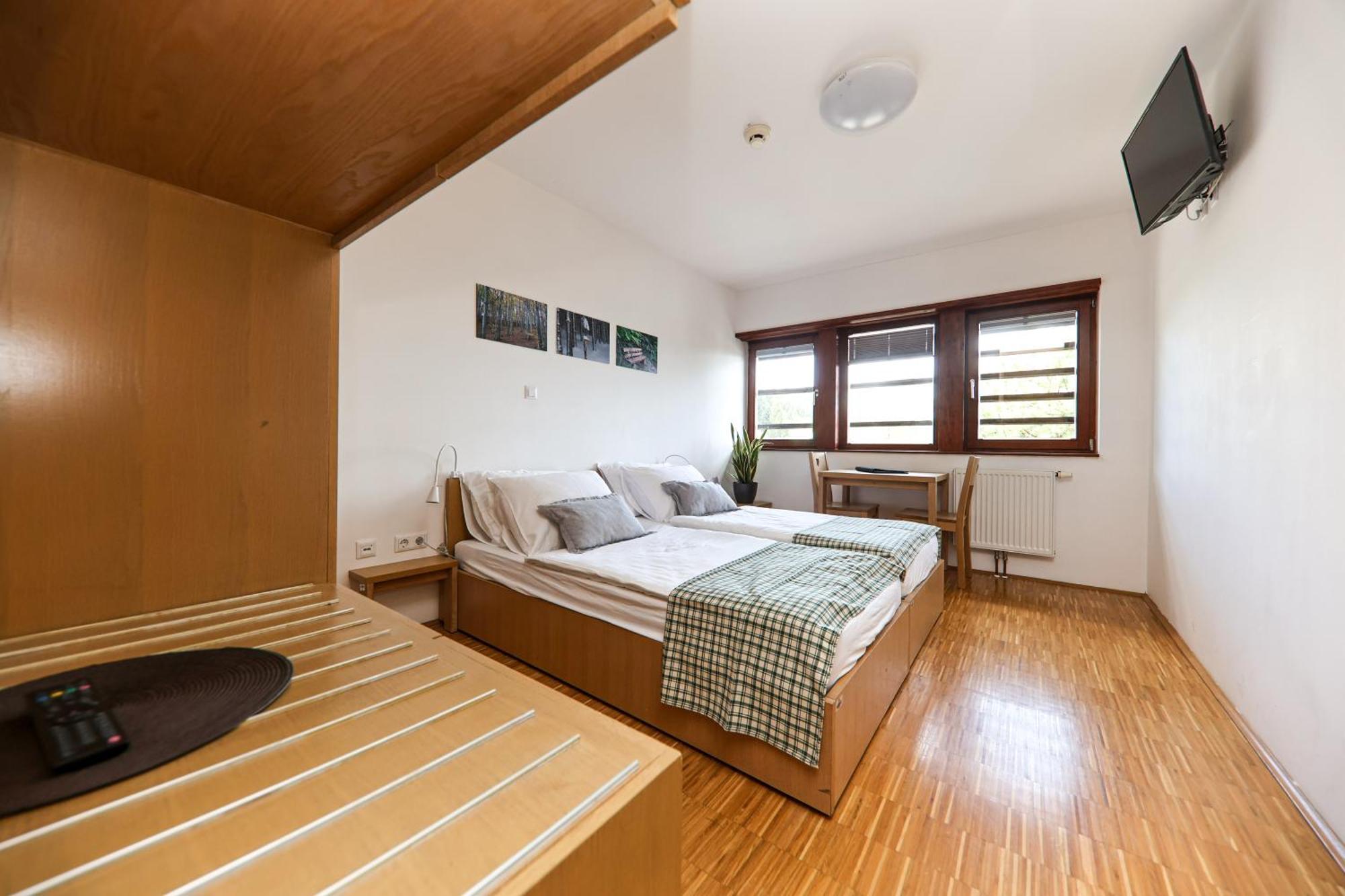 Hotel Celjska Koca Celje Dış mekan fotoğraf